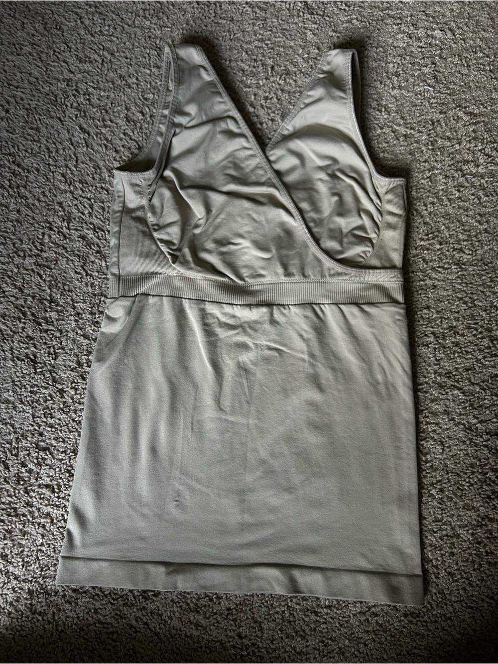 Ingrid & Isabel Light Sage Seamless V-Neck Nursing Tank